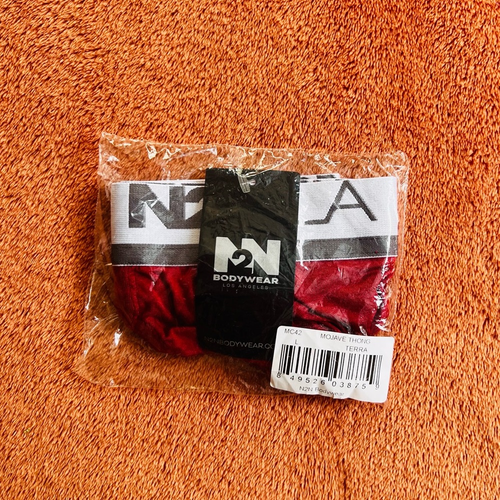 N2N Bodywear Mojave Thong Red L
